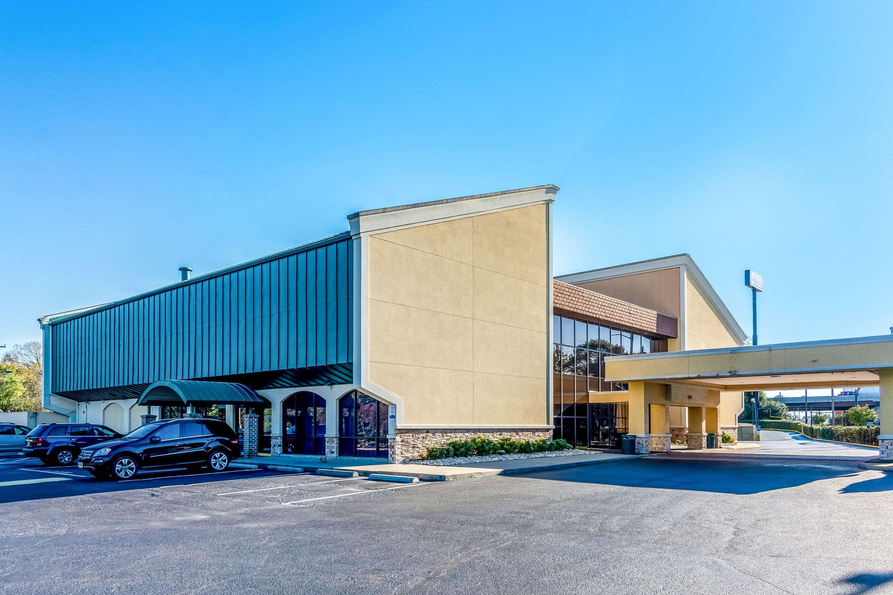 Rodeway Inn Central ريتشموند المظهر الخارجي الصورة