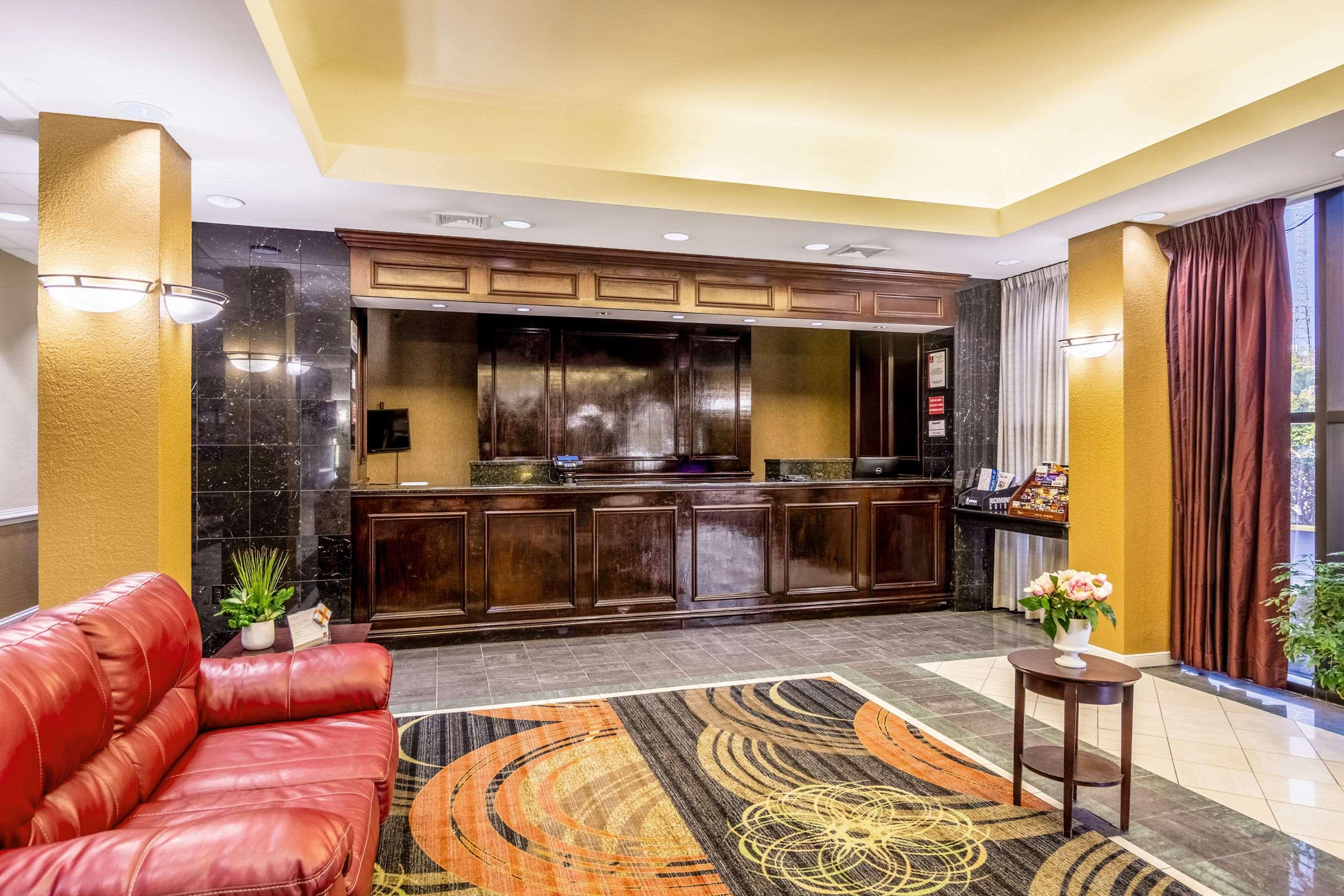 Rodeway Inn Central ريتشموند المظهر الخارجي الصورة