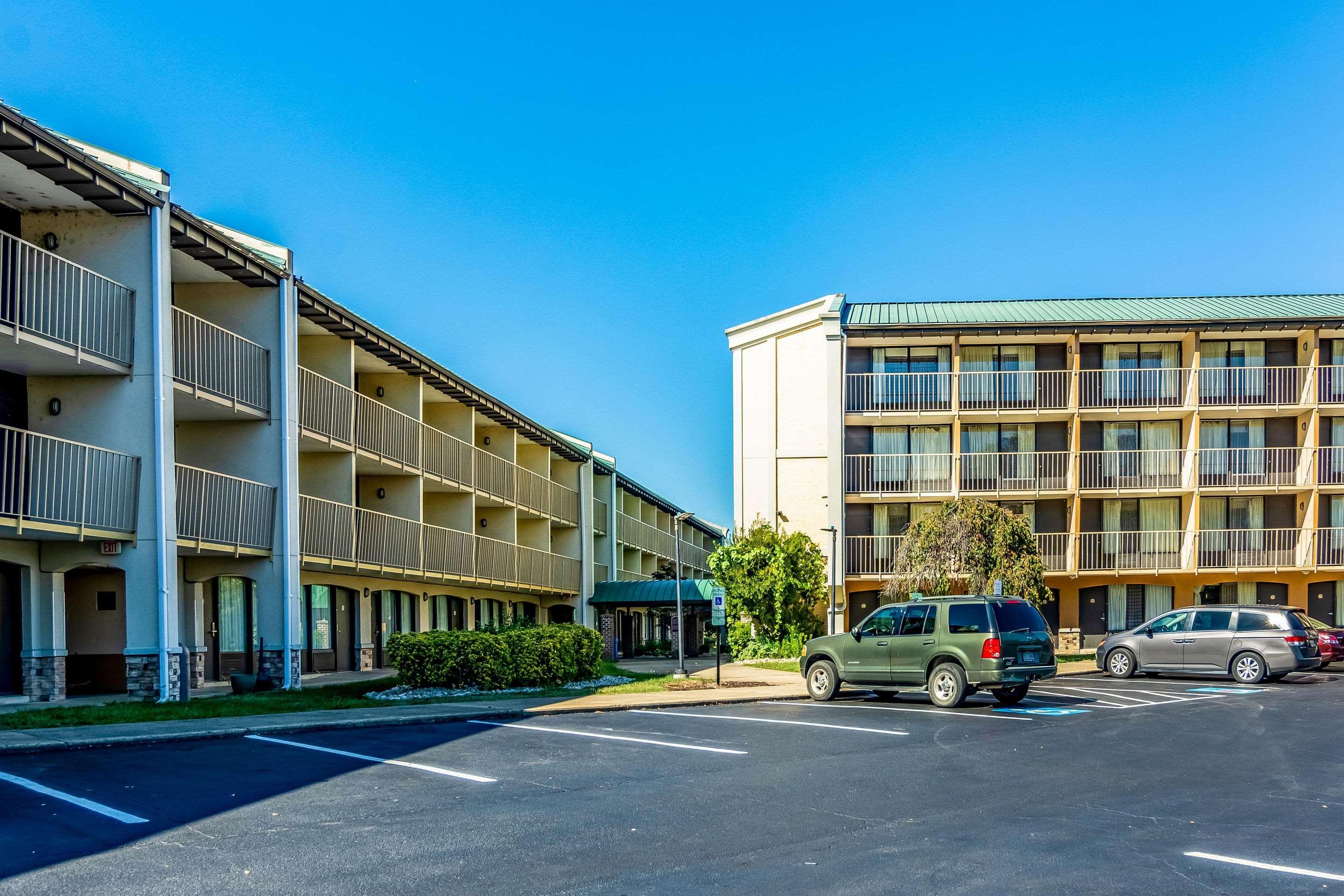 Rodeway Inn Central ريتشموند المظهر الخارجي الصورة